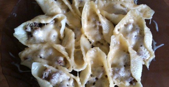 Ракушки, фаршированные мясом
