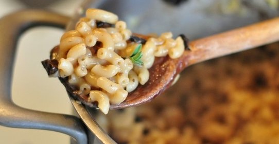 Ракушки с оливками и орегано