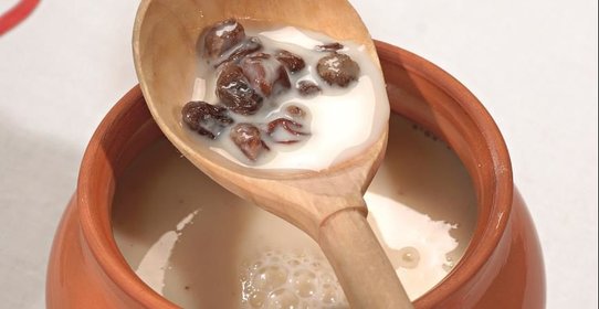 Молочный кисель с изюмом