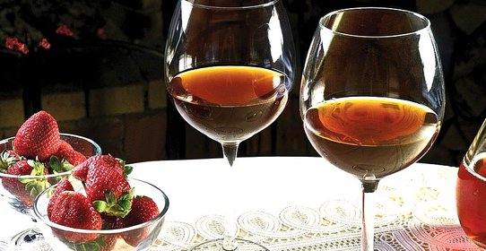 Земляничное вино