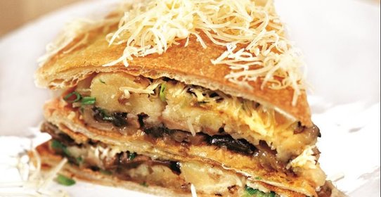 Торт Наполеон с картофельной и грибной начинкой