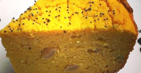 Тыквенно-кукурузный пирог с изюмом