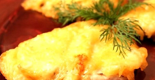 Запеченное мясо с сыром