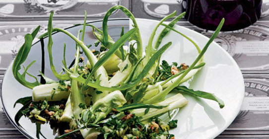 Салат из цикория с рыбной заправкой