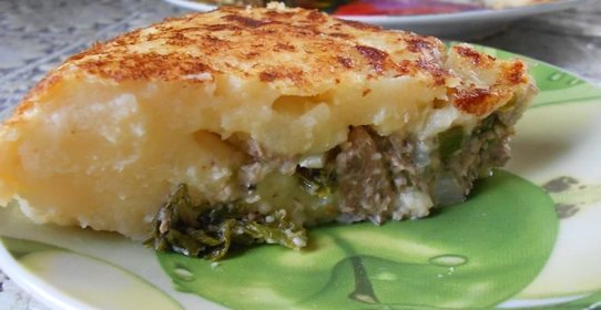 Картофельно пирог с сардинами в мультиварке