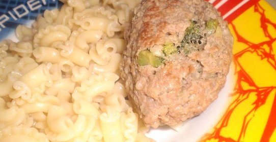 Котлеты из телятины с брокколи