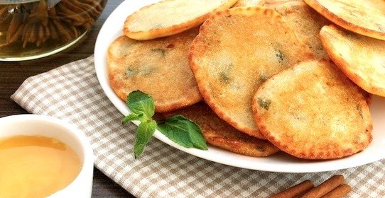 Оладьи с мятой и корицей