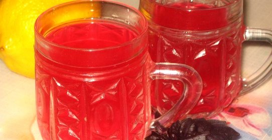 Напиток из базилика с лимоном