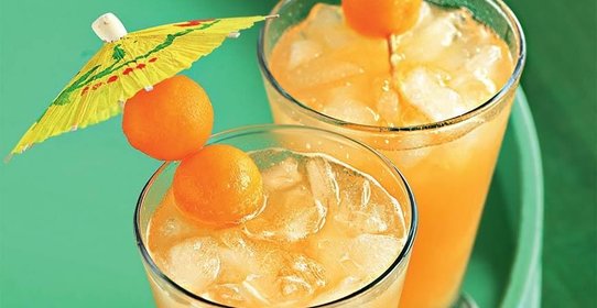 Освежающий коктейль из дыни