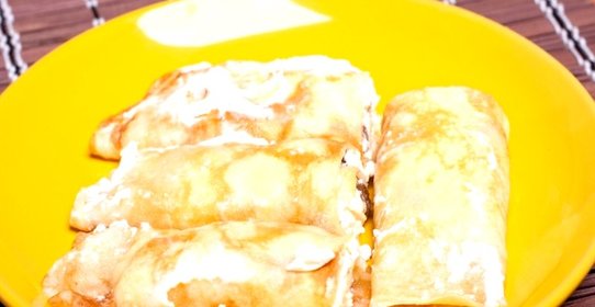 Блины на молоке с творогом