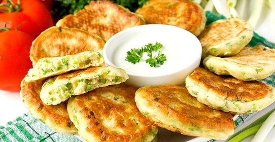 Оладьи с зелёным луком