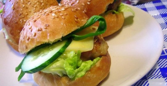 Домашний чизбургер