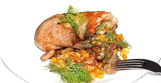Курица с кукурузой в духовке