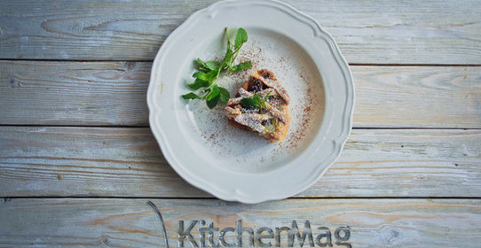 Яблочный пирог с корицей