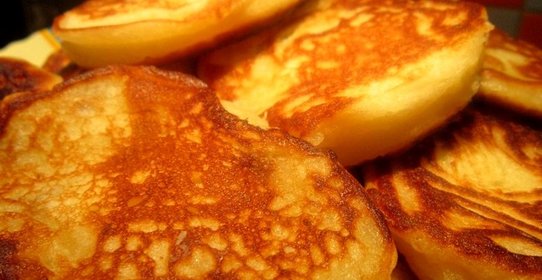 Оладьи из творога и кефира