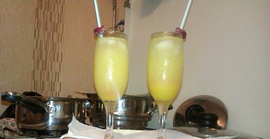 Освежающий коктейль с лимонным ликером