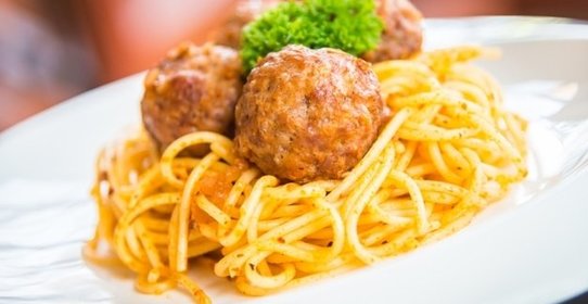 Спагетти с фрикадельками