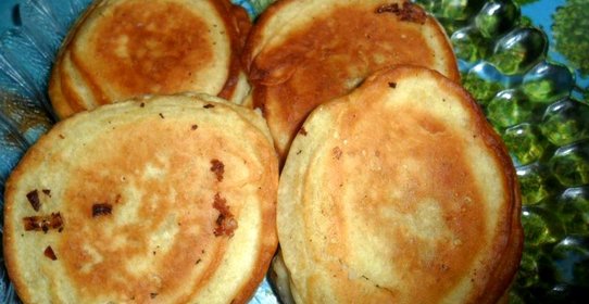 Оладьи с рыбными консервами