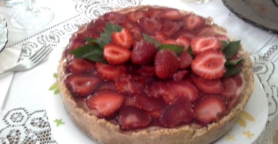 Воздушный клубничный чизкейк