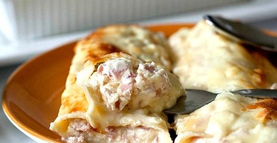 Каннеллони с ветчиной и сыром