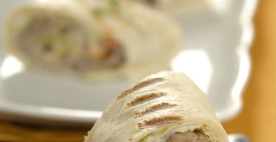 Тортильи с говядиной и соусом гуакамоле