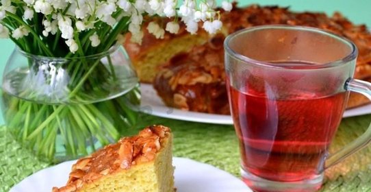 Пирог с миндальными лепестками
