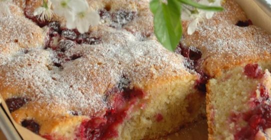 Вишневый пирог