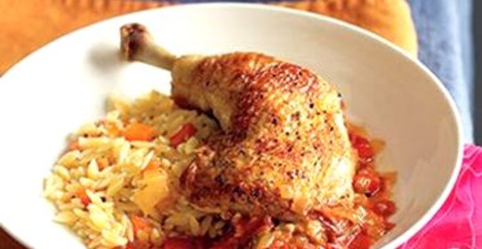 Острая курица с пловом орзо