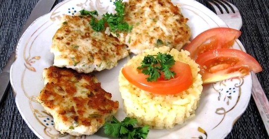 Оладьи из курицы с овощами