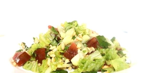 Салат с пророщенной пшеницей