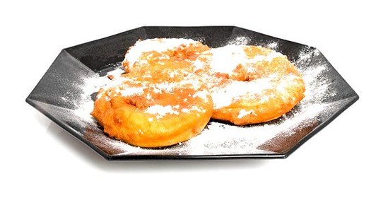 Яблочные оладьи с корицей