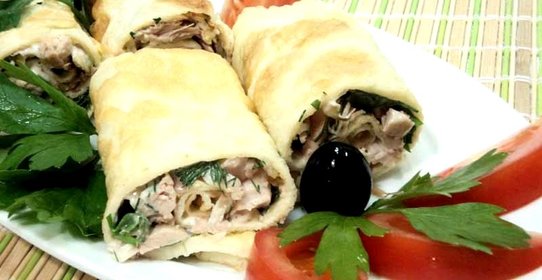 Рулетики из яичных блинчиков