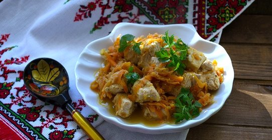 Гуляш с подливкой