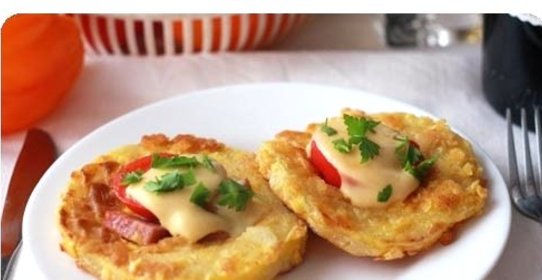 Кабачки с колбасой