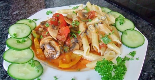 Рагу из грибов и болгарского перца