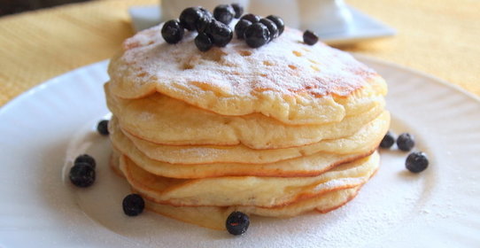 Оладьи на йогурте за 30 минут: идеальный завтрак