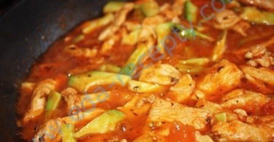 Курица с авокадо