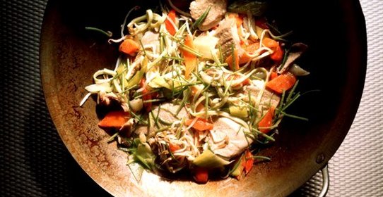 Курица с имбирем и морковью