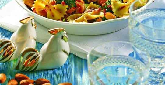 Курица c пастой и брокколи