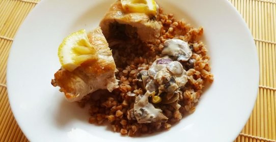 Куриная грудка, фаршированная грибами