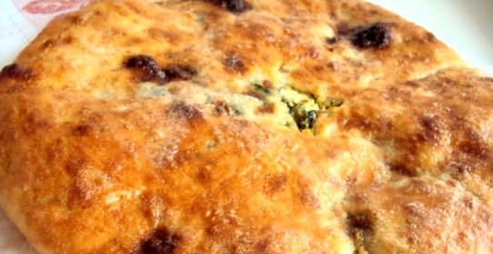 Пирог с адыгейским сыром