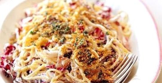 Спагетти с радиккио и рикоттой