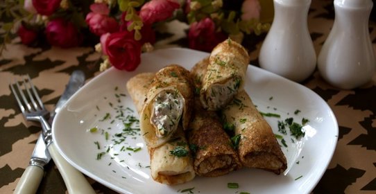 Блинные рулетики с начинкой