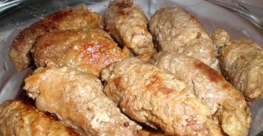 Мясные рулетики с черносливом