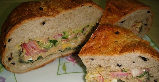 Сэндвич с салатом Ницца