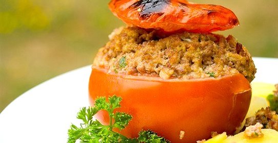 Фаршированные мясом помидоры