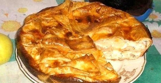 Пирог из лаваша с сулугуни, укропом и картошкой