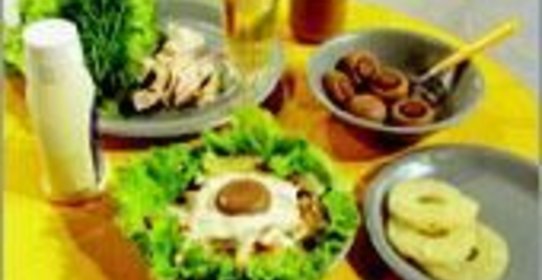 Салат-коктейль из куриного мяса