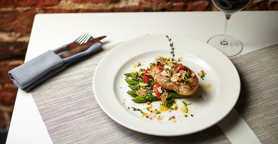 Куриная грудка со спаржей