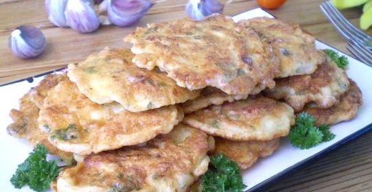 Котлеты из кусочков курицы